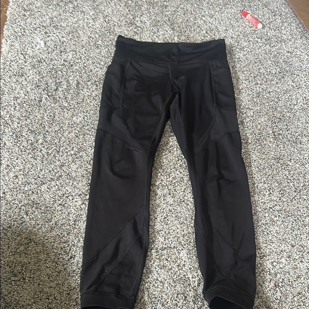 Black Athletic Leggings with pockets